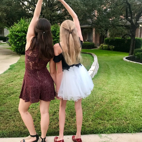 Meet your Posher, Anne - Picture 3 of 4